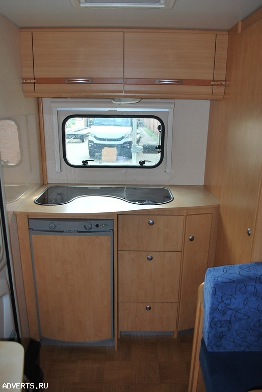 Прицеп дача, дом на колесах CARAVELAIR AMBIANCE 400 Караван, жилой прицеп.
