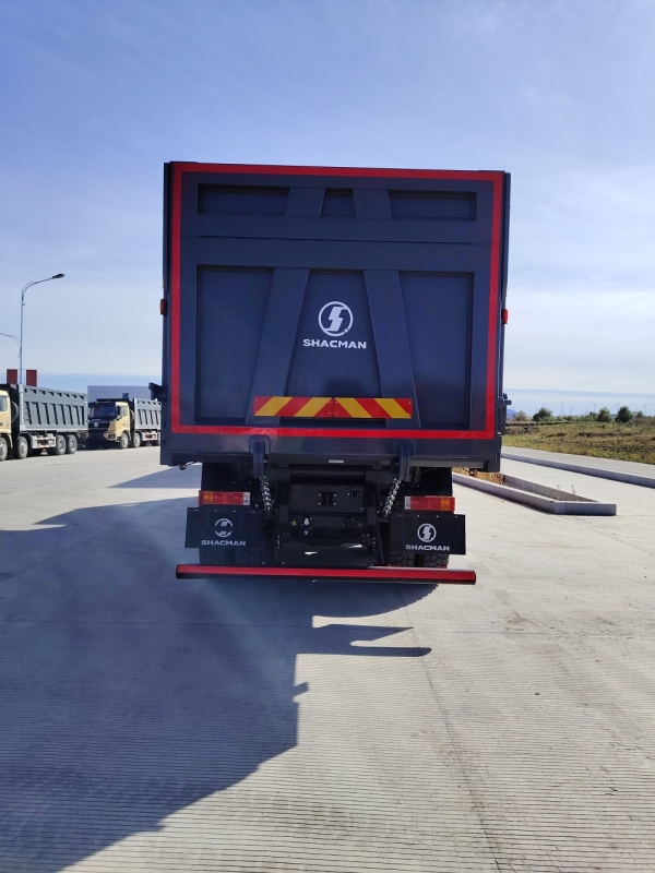 Самосвал Shacman X5000 8*4 430 л. с.
