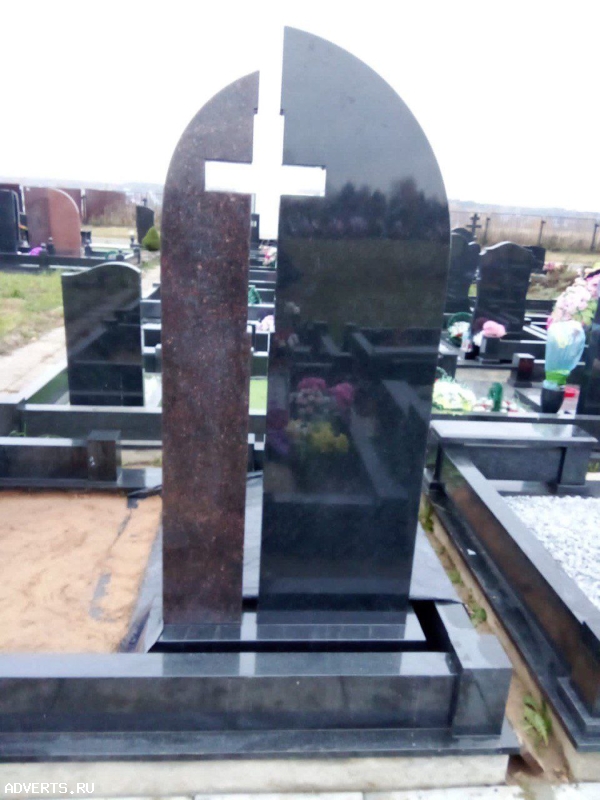 Изготавливаем памятники любой сложности из гранита. Полное обустройство места захоронения. Площадки из любого гранита и тротуарной плитки