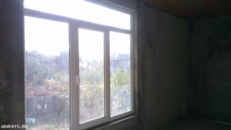 Продам 2-х этажный дом на очестных 90 кв. м.