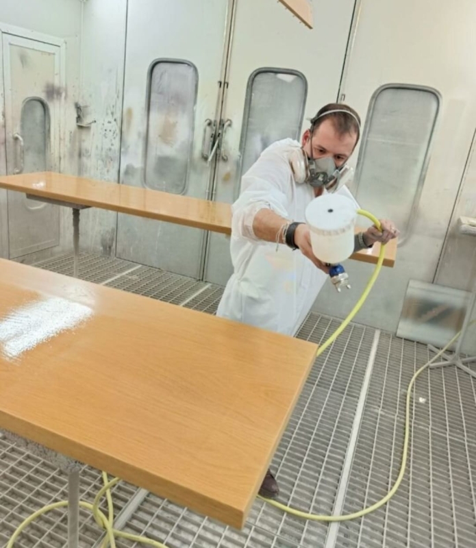 Реставрация и ремонт старой и современной мебели