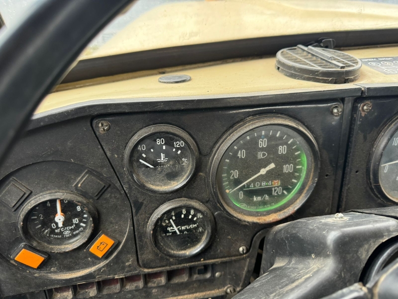 Продам автокран Ивановец КС-45717-1, 2004 года