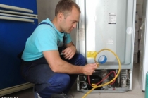 Профессиональный ремонт бытовых холодильников в Петербурге с выездом мастера на дом
