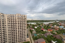 Двухкомнатная квартира с видом на реку Кубань