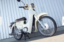 Мотоцикл дорожный Honda Super Cub Domestic рама AA09 скутерета задний багажник New Bike
