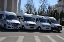 Компания предоставляет в аренду микроавтобусы