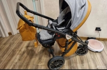 Продам коляску 3 в 1