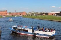 Аренда теплохода в СПб на выпускной