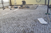Укладка тротуарной плитки