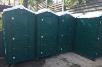Туалетные кабины, биотуалеты б/у в хорошем состоянии.