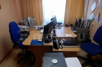 Административный сотрудник
